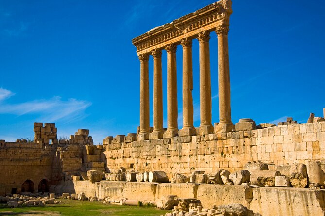Guided Small-Group Tour to Baalbek, Anjar and Ksara with Lunch - Lunch at a Lebanese restaurant
