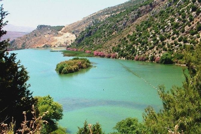 Palace of Dreams - Oyoun El Samak - Zahlan Grotto - Jabal El Arbaaine - The Palace of Dreams in Bakhoun