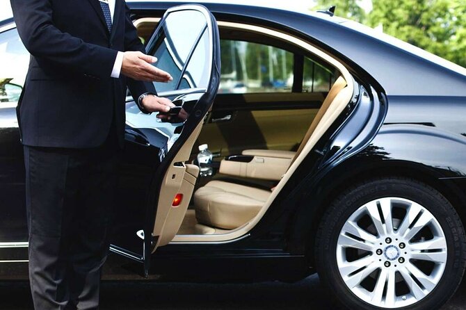 Private Arrival Transfer: Beirut International Airport to Hotel - Why the private car matters for a group of six