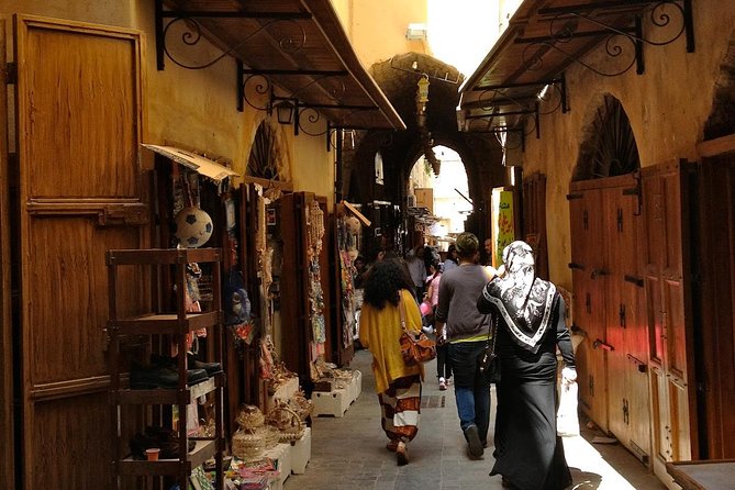PRIVATE city tour of Old Sidon & Historic Tyre - What the private vehicle changes