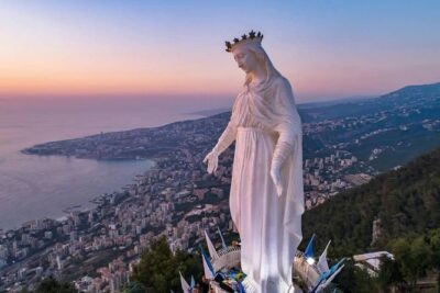 Private Full-Day Tour to Jeita Grotto, Harissa and Saint Charbel from Beirut
